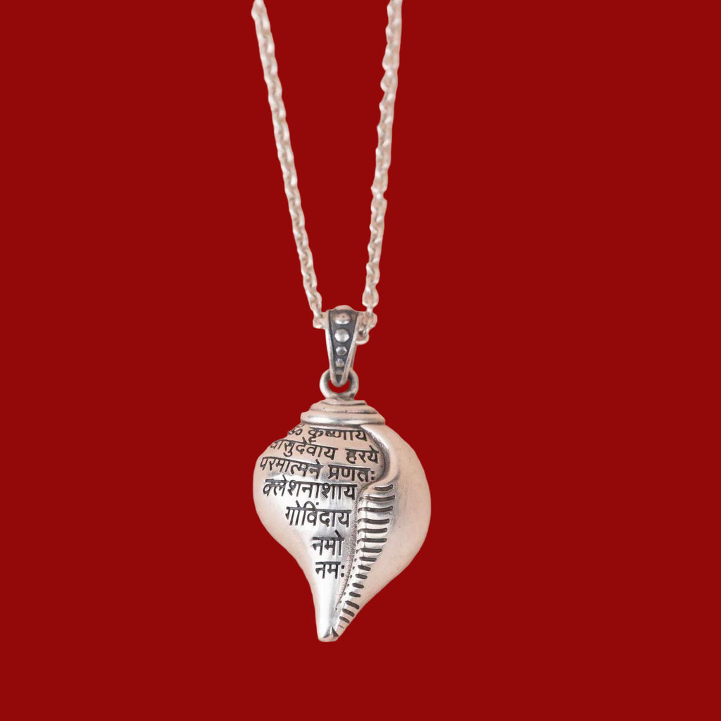 Shri Krishna Shankha Pendant with Chain